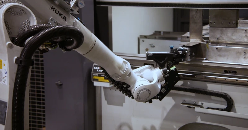 Her-programmeren van de robotkanter